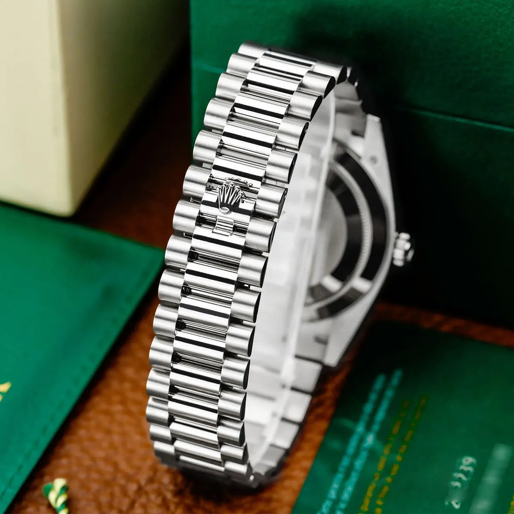 Montre Rolex Day-Date pour homme 228236