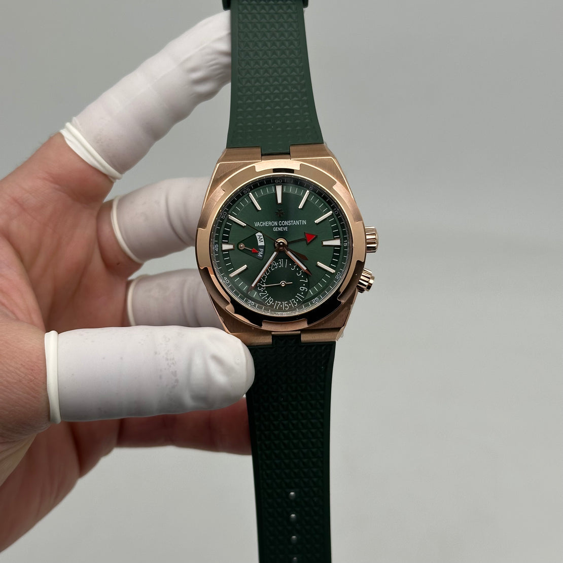 Vacheron Constantin Overseas Dual Time – Or rose – Cadran vert – Super Clone suisse